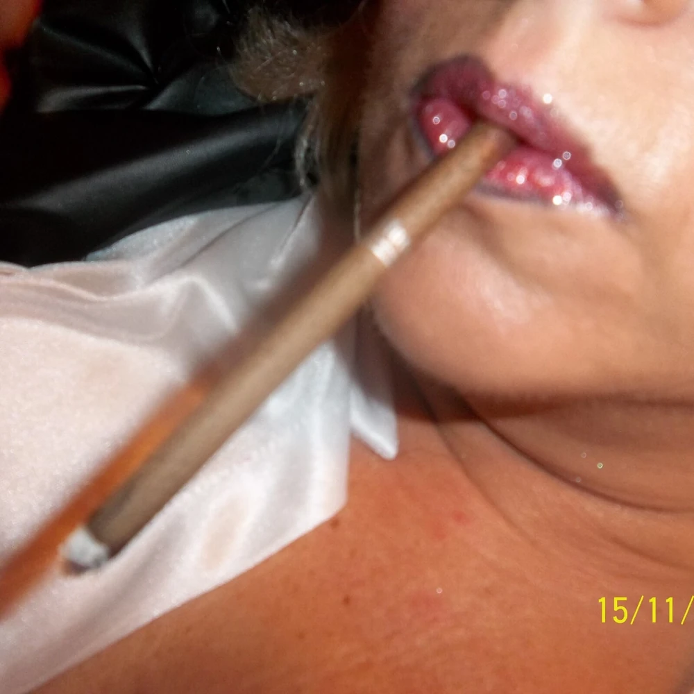 SHIRLEY SLUT 689 #3