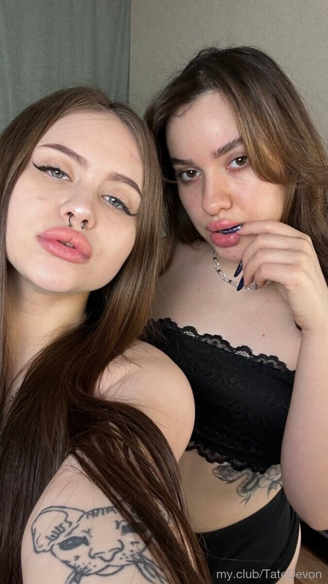 Hey hey, our names are Michel &amp; Elfy !  Free Photos #56