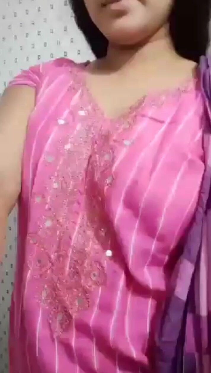 Deshi bhabhi ka hot pic #2