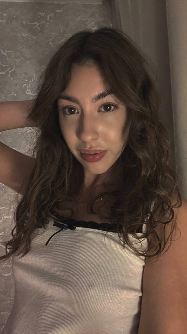 Emma Free Photos #59