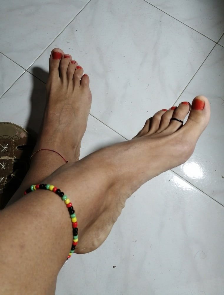 My red toes #2