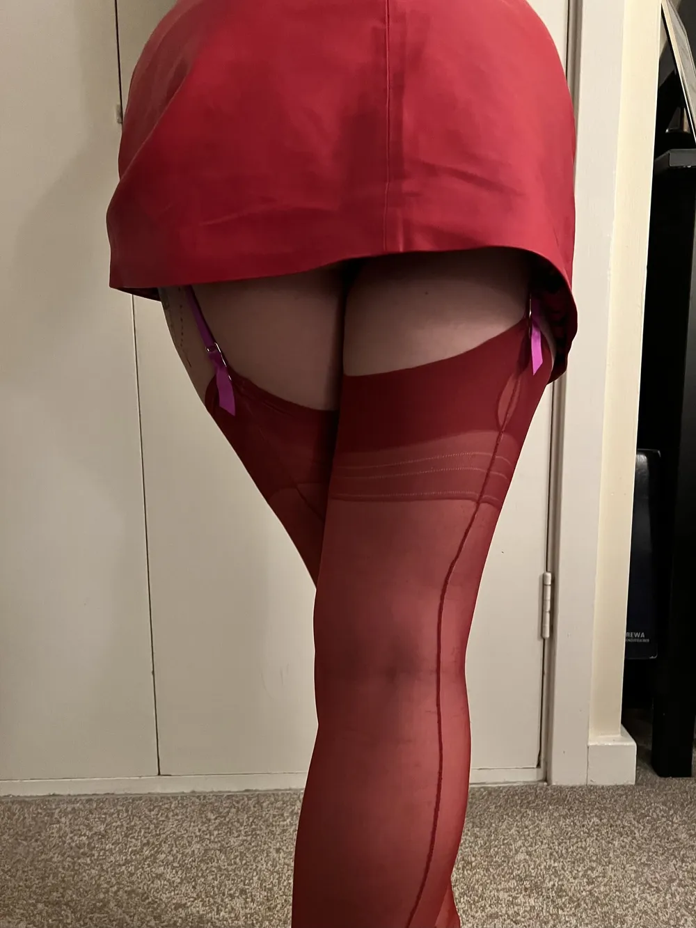 MILF dressed in stockings and skirt for night out #11