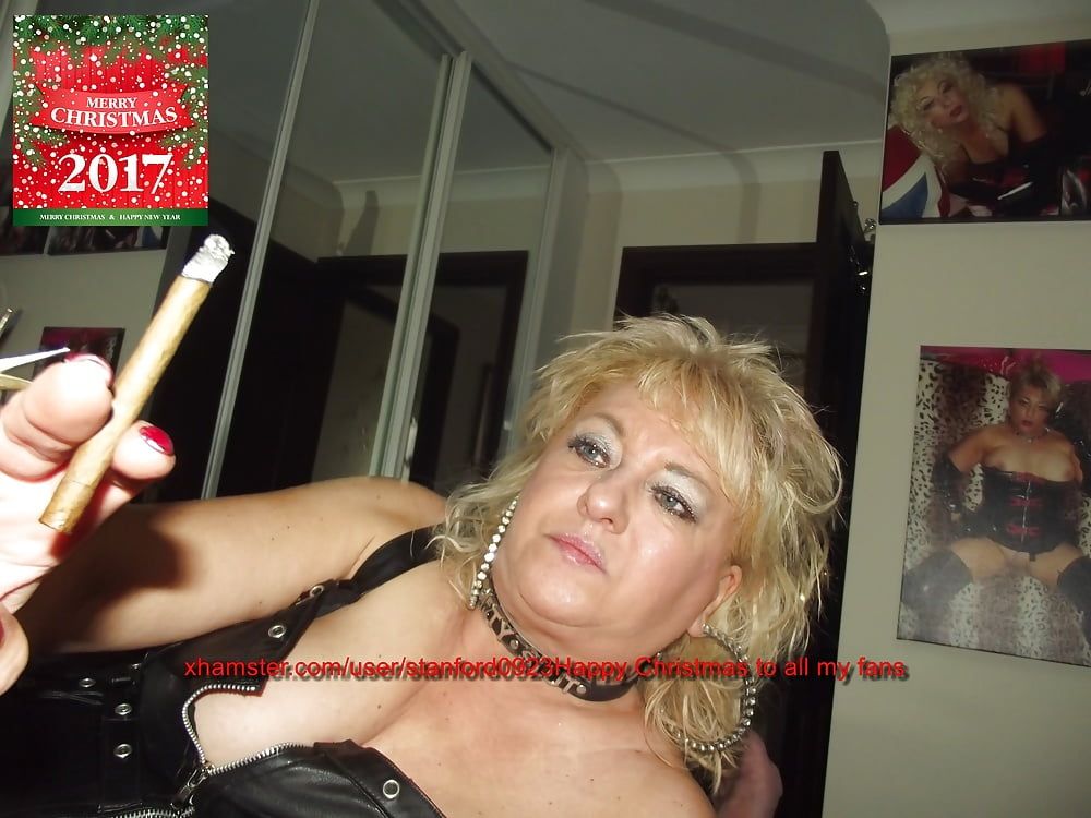 XMAS LEATHER SLUT #7