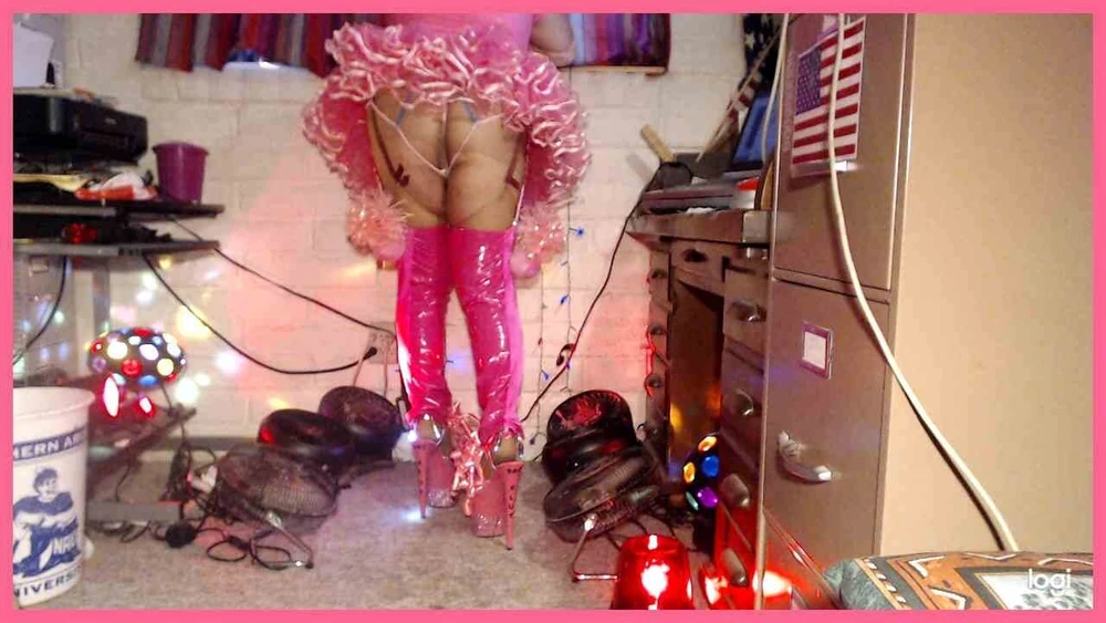 Teasing BBCs rock hard for cum in 9&quot; platform stileto heels.