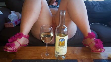 HOT BBW Wife Feet - Tits - Pussy and Just Random Stuff