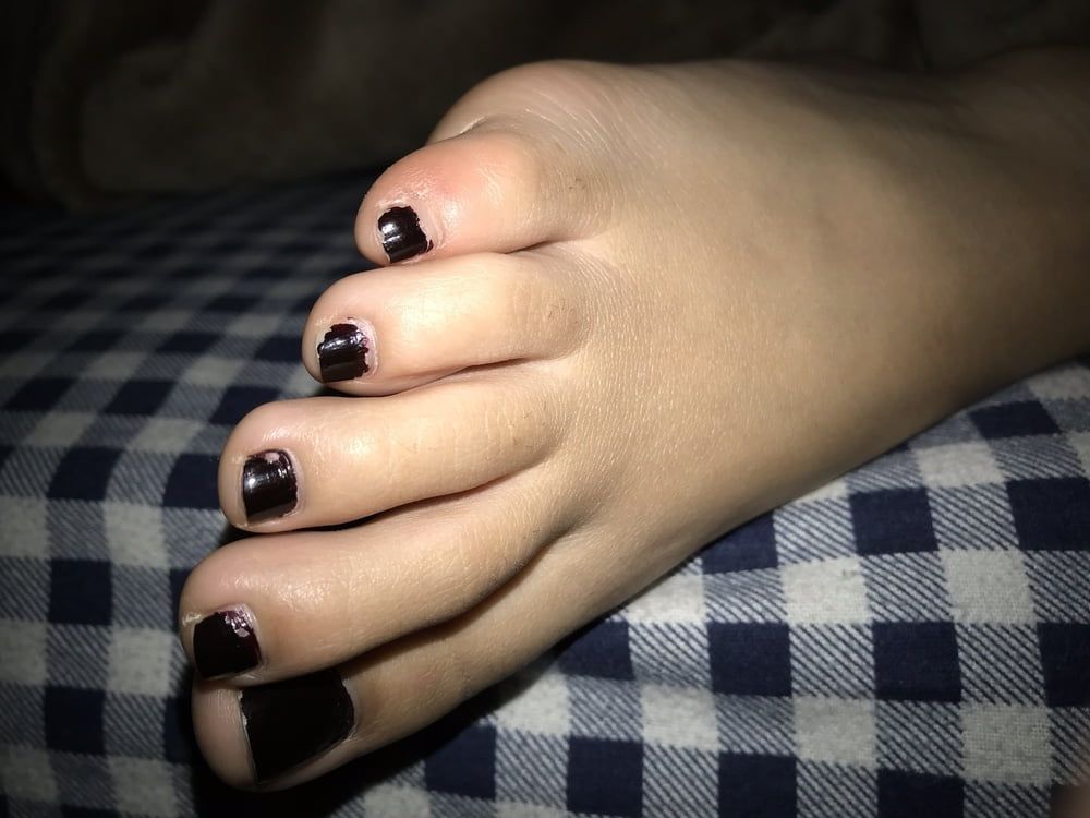 Cum Covered Latina Toes #10