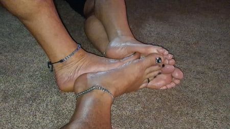 I love playing footsie