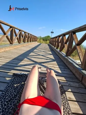 i had to take a few selfies on the jetty         