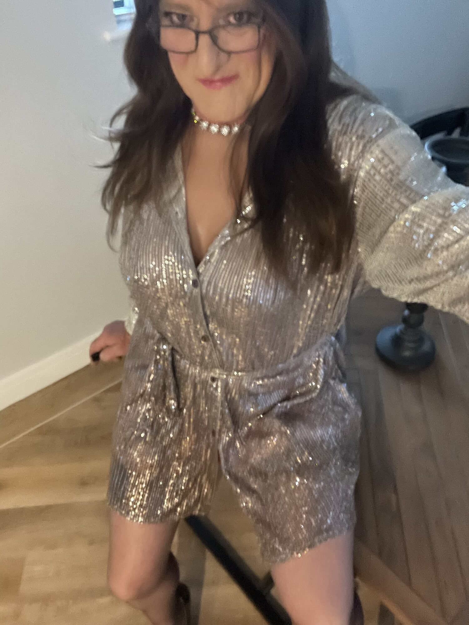Getting ready for night out 