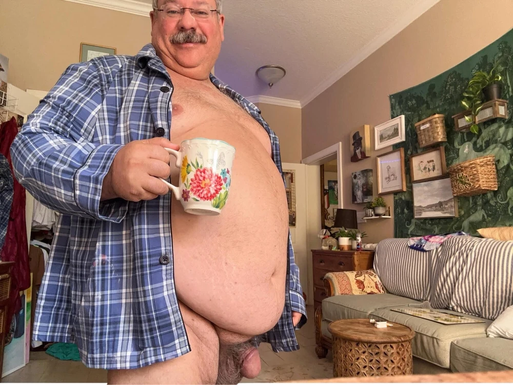 OLD STRENGTH COACH WITH FAT COCK #47