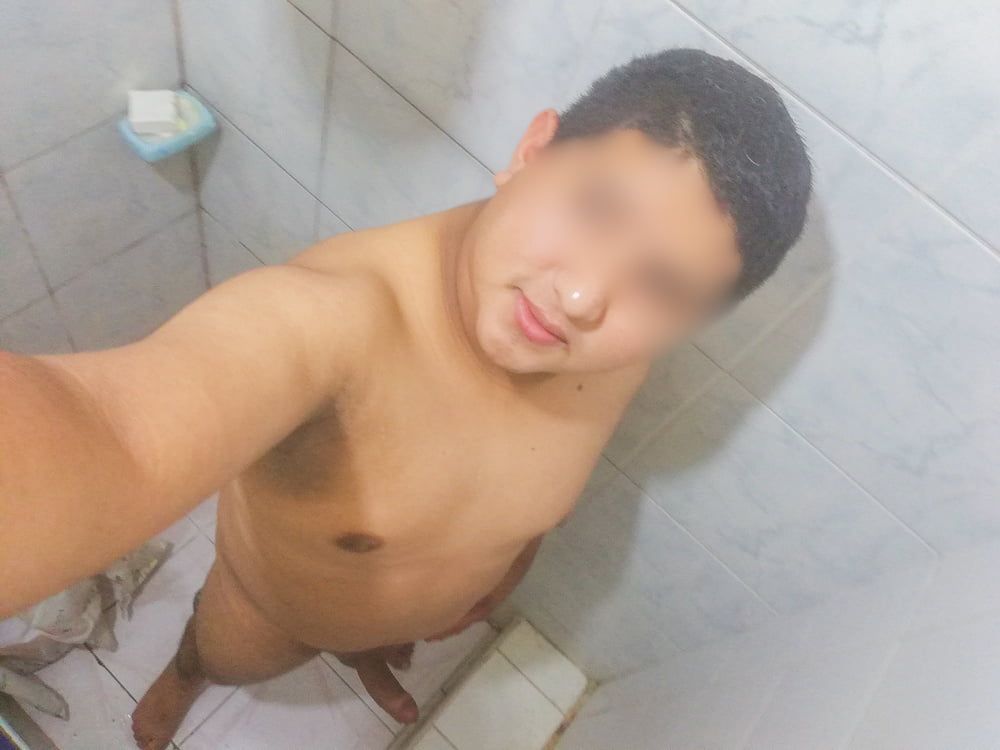 Selfies Nudes in the bathroon - II #3
