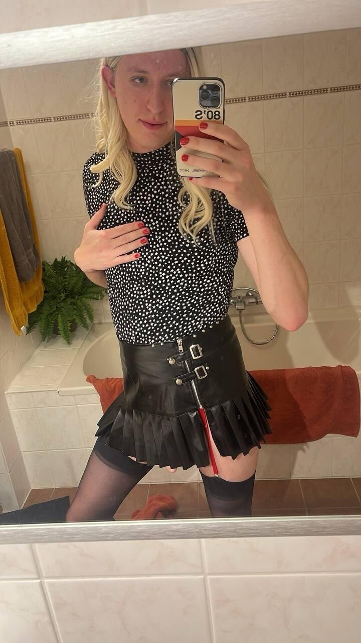 Luc Moolenaar naked #15