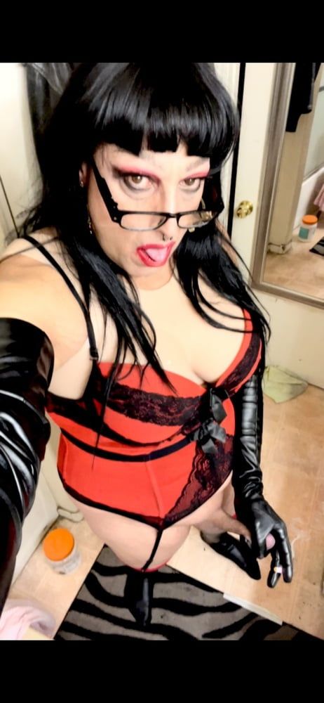 Gloves Mistress In Red  #59