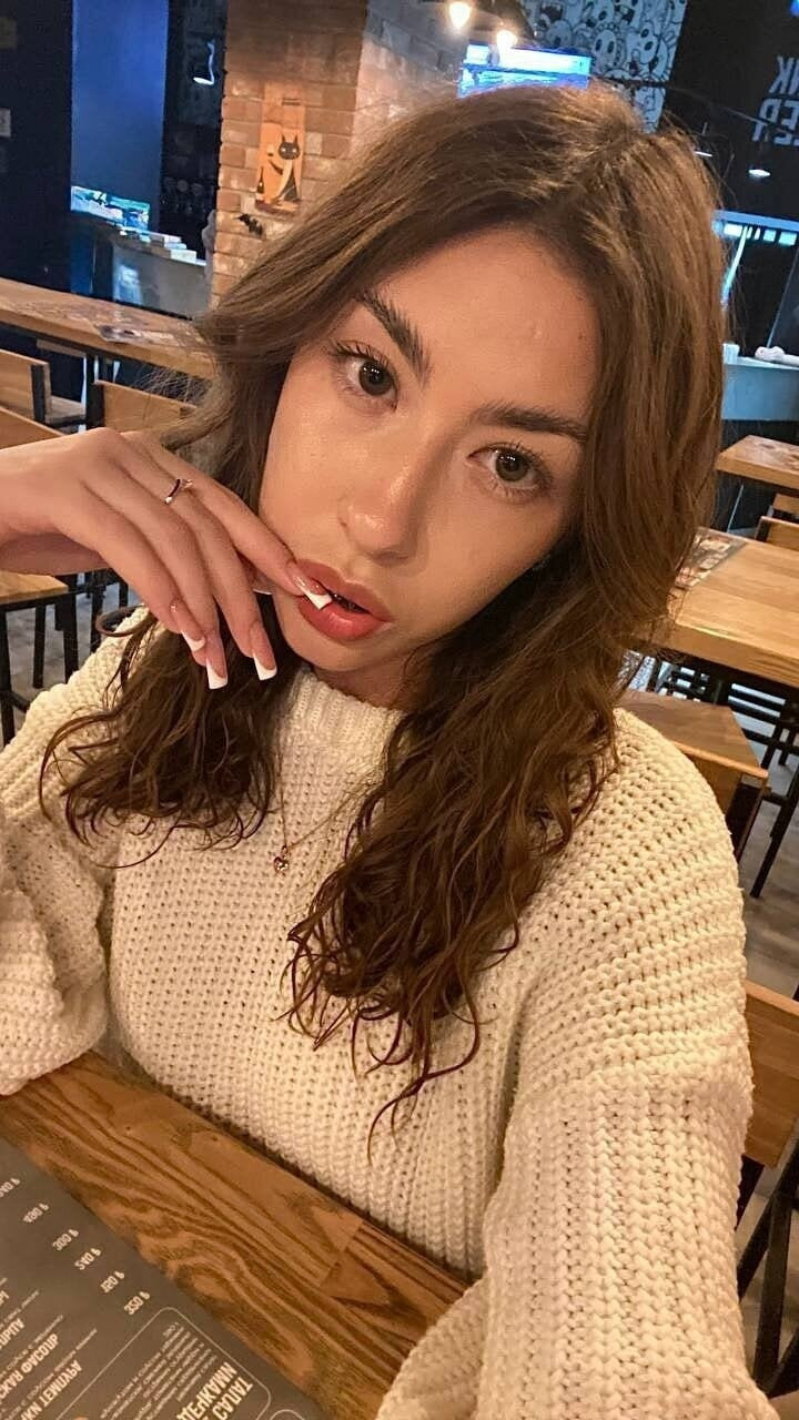 Emma Free Photos #54