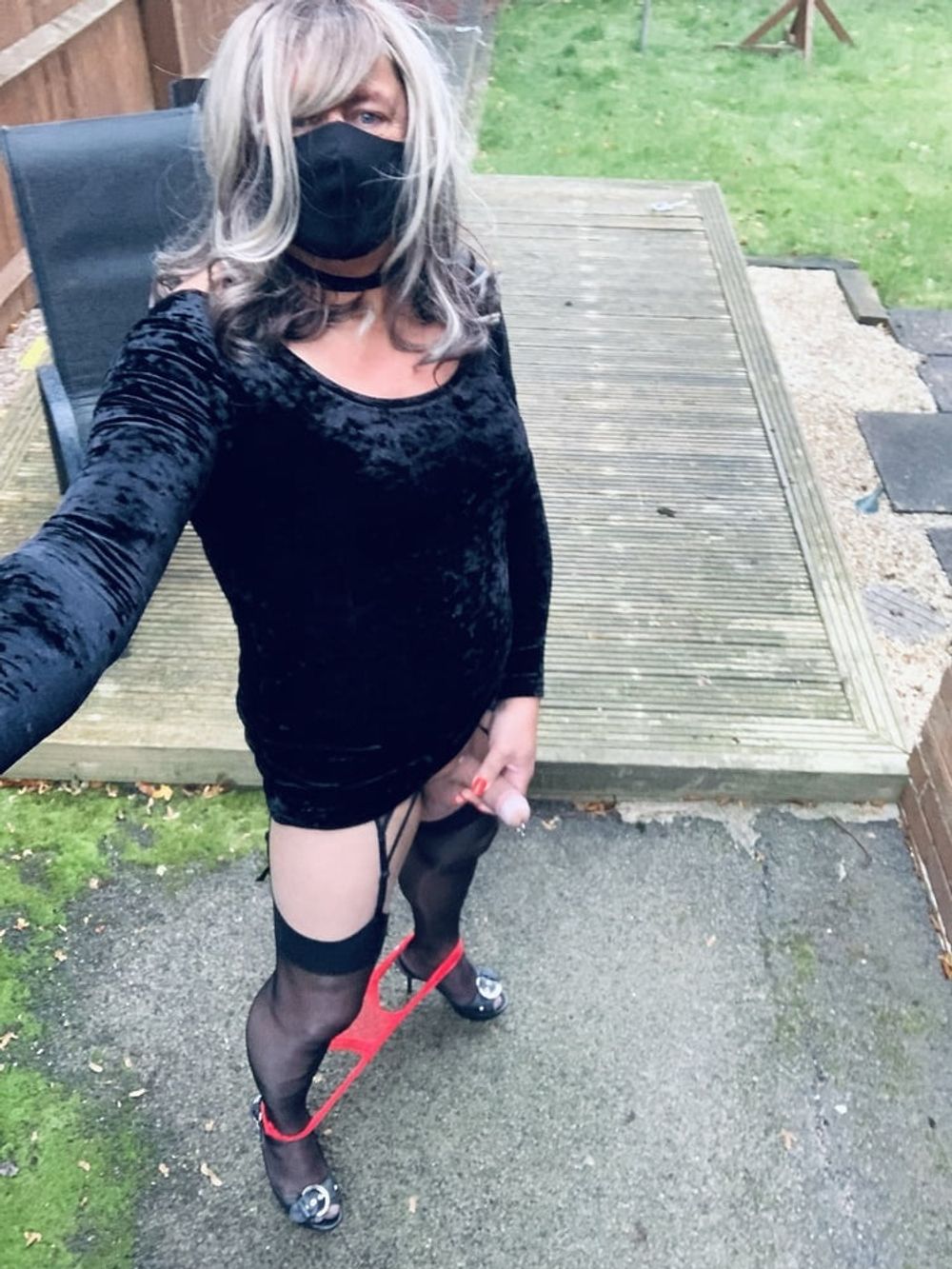 Amateur crossdresser Kelly cd in black velvet dress  #26