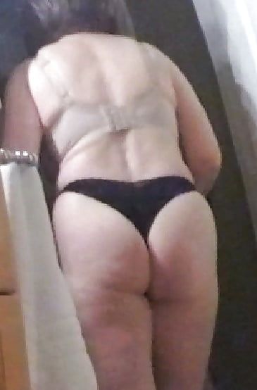 Mature Mom Tits and Ass getting ready by Marierocks #3