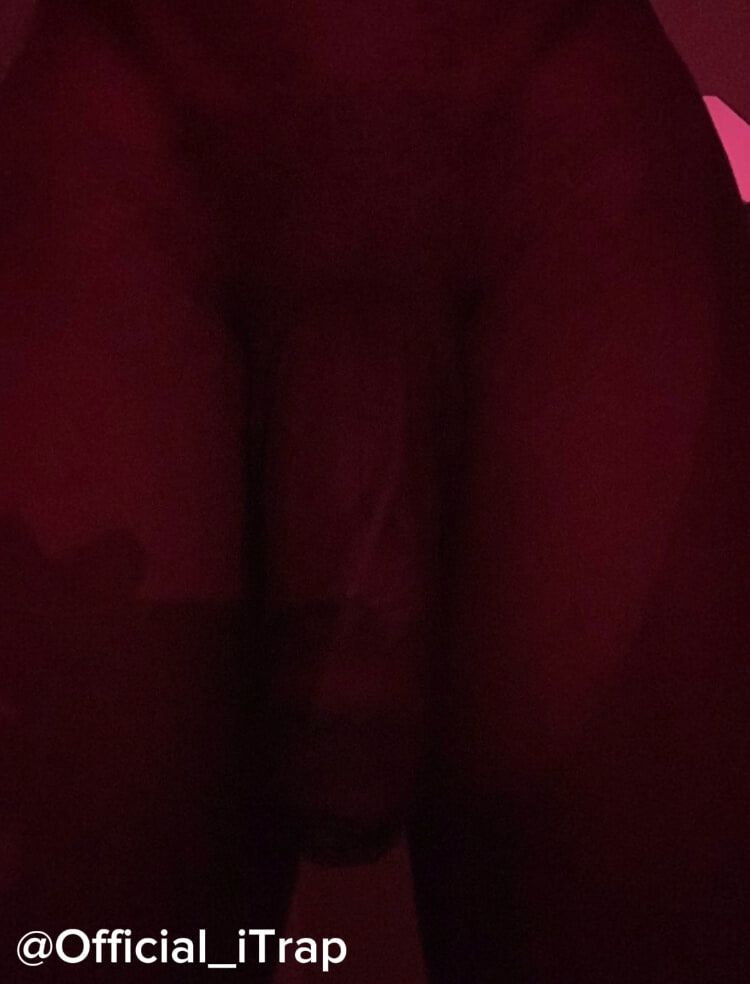 iTrapXXX Big Black Cock For you