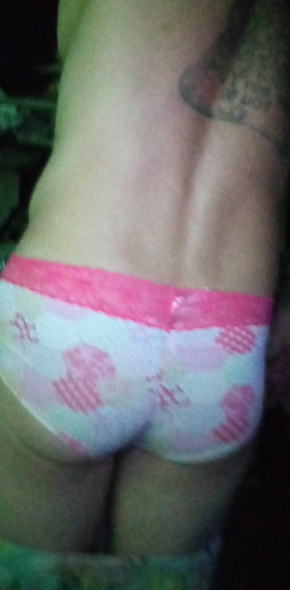 Micro pink Sissy cage #18