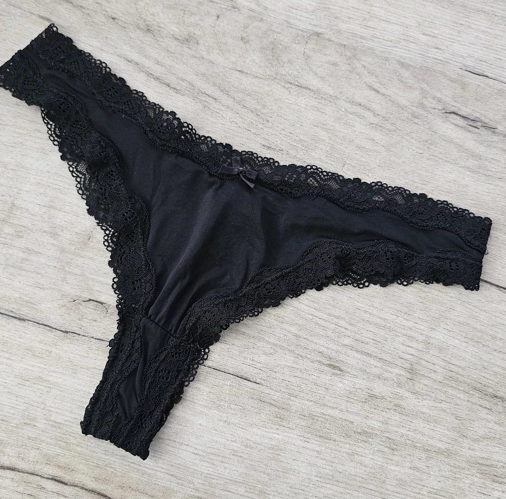 Lingerie used for sell Lenjerii purtate de vanzare  #25