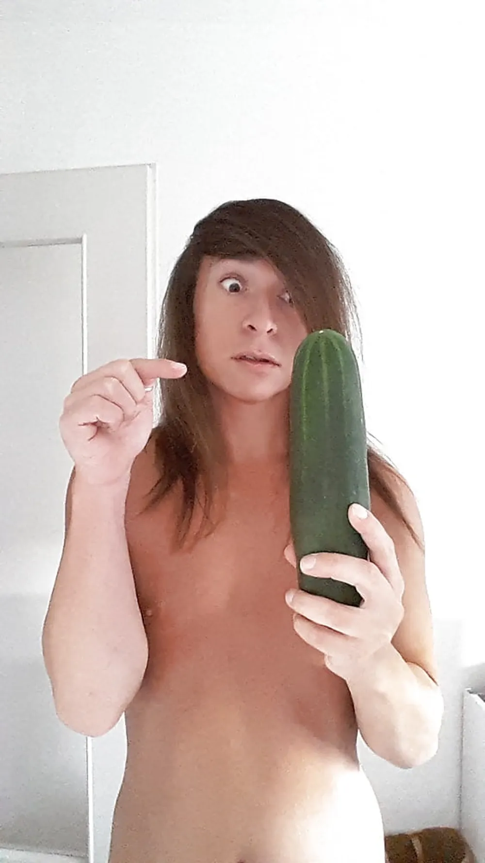 Preview on my next cumcumber session. #3