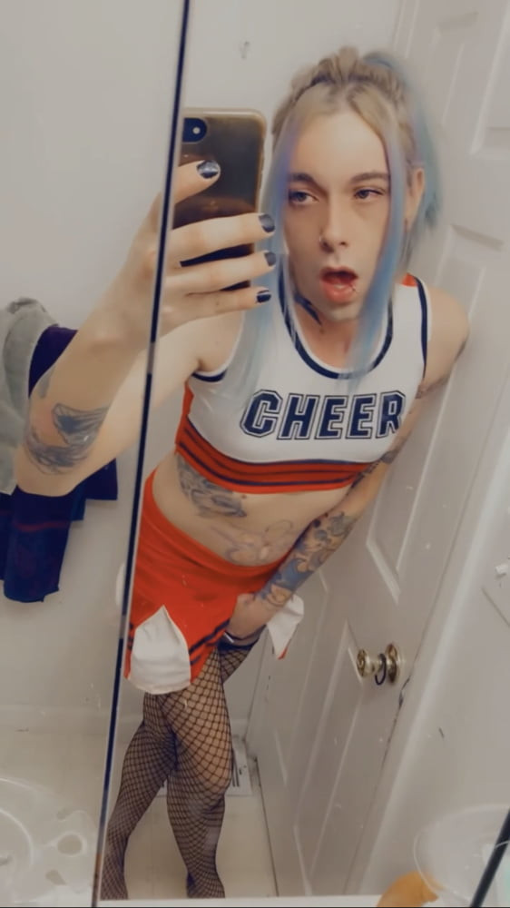 Hot Cheerleader #48