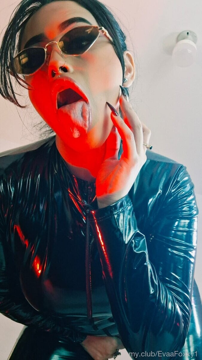 Free Evva 🖤 Photos #3