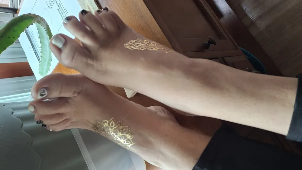 GF Showing off her feet #7