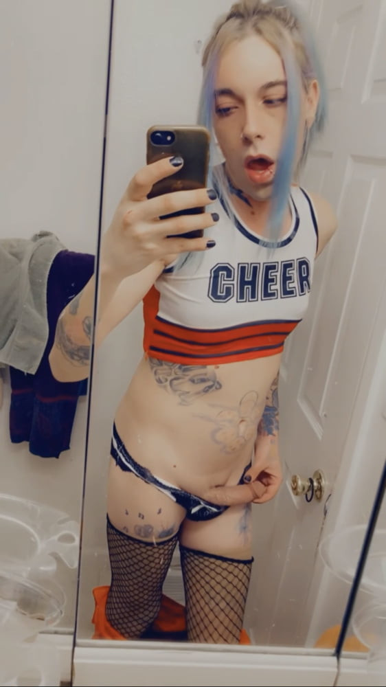 Hot Cheerleader #2