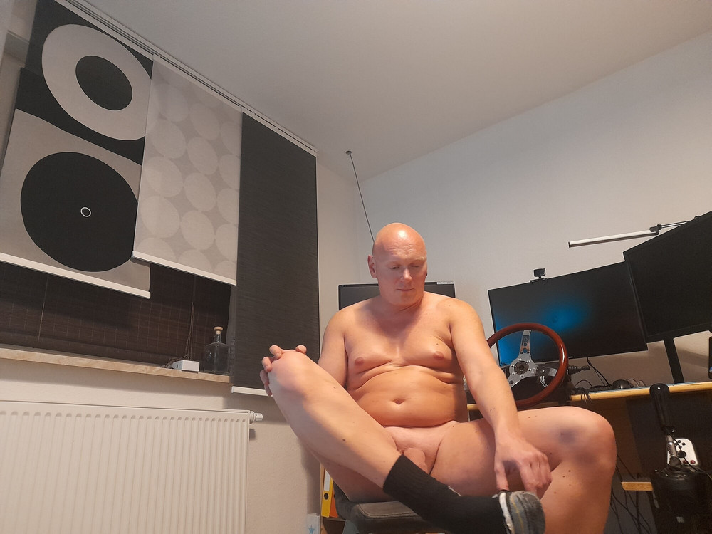 Naive faggot shows his naked, chubby and hairless body #14