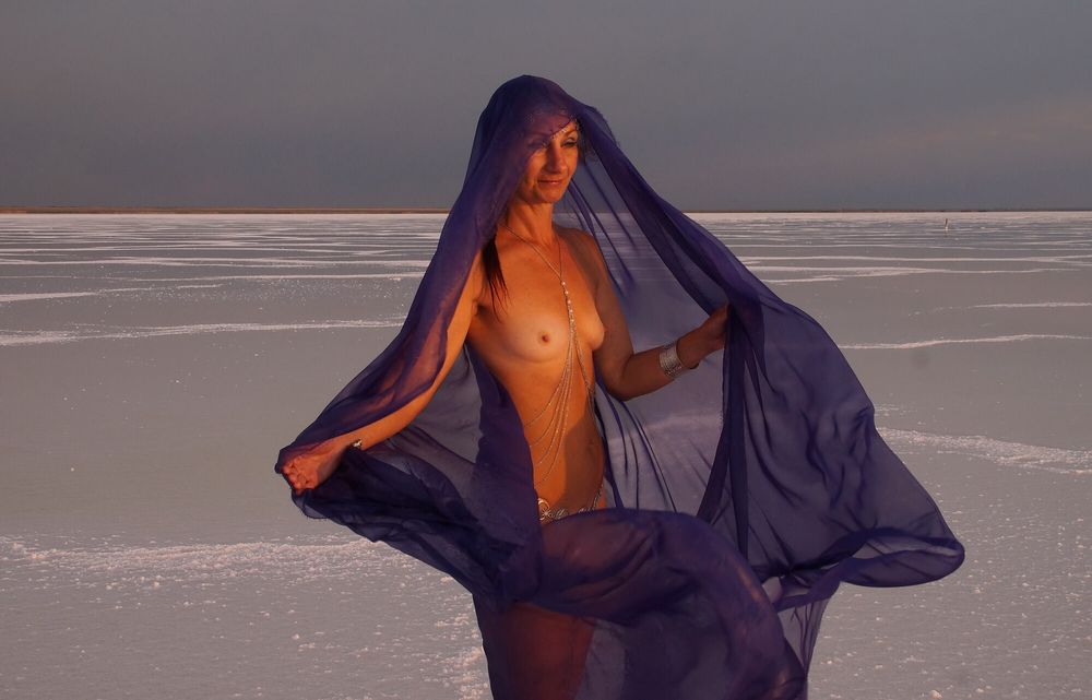 On Sunset-Light with DeepBlue Shawl on Salt- Lake #26