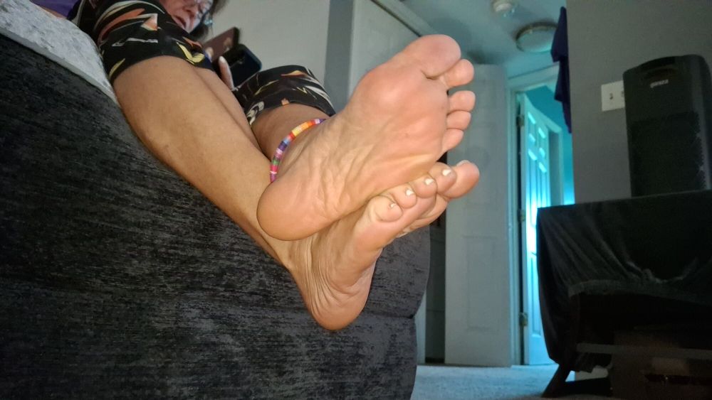 Girlfriend soles in your face #7