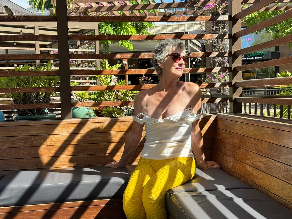 Having fun in Waikiki #8