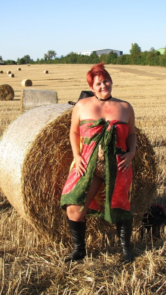 Anna naked on straw bales ... #37