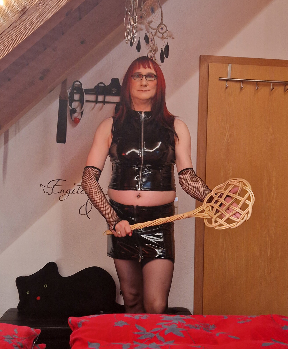 Trans-Domina #9