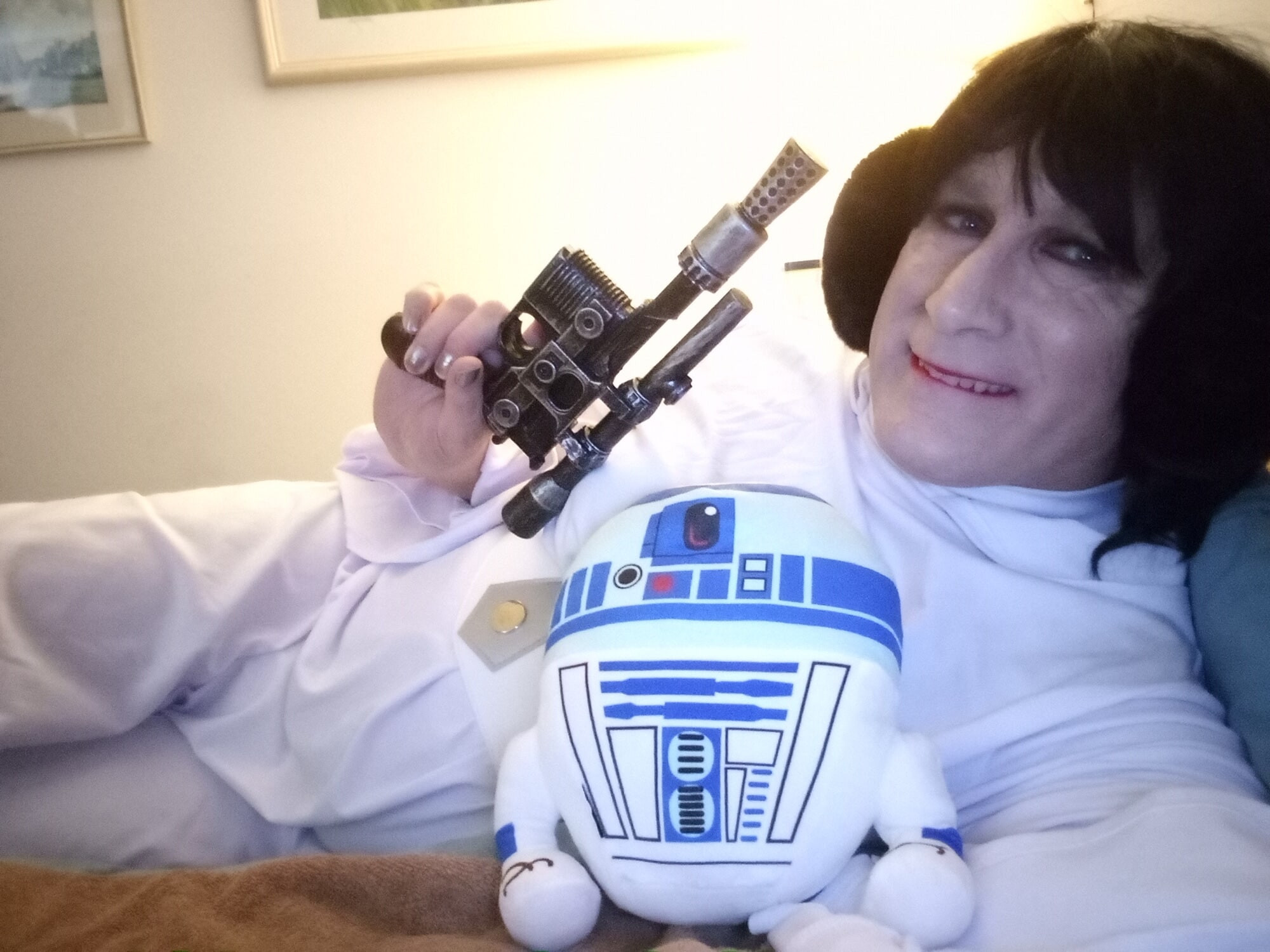 PRENSES LEIA'NıN YARAĞı VAR! Seksi cosplay fotoğrafları!
