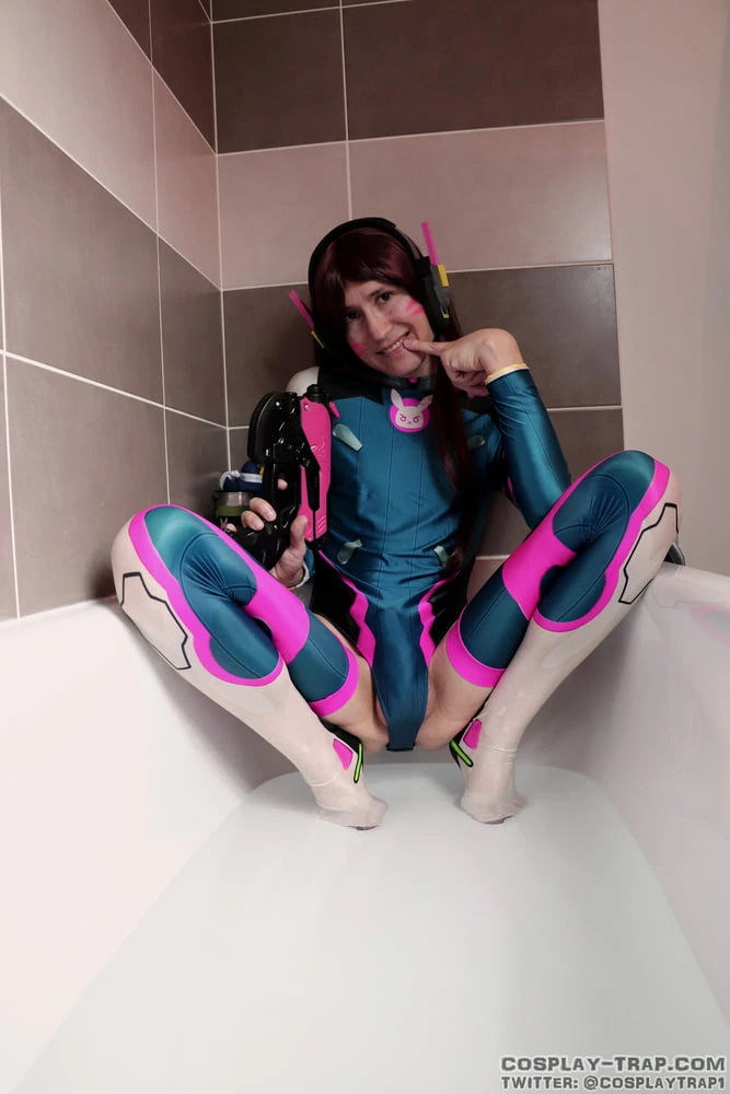 Femboy D.va invites you to her bath #4