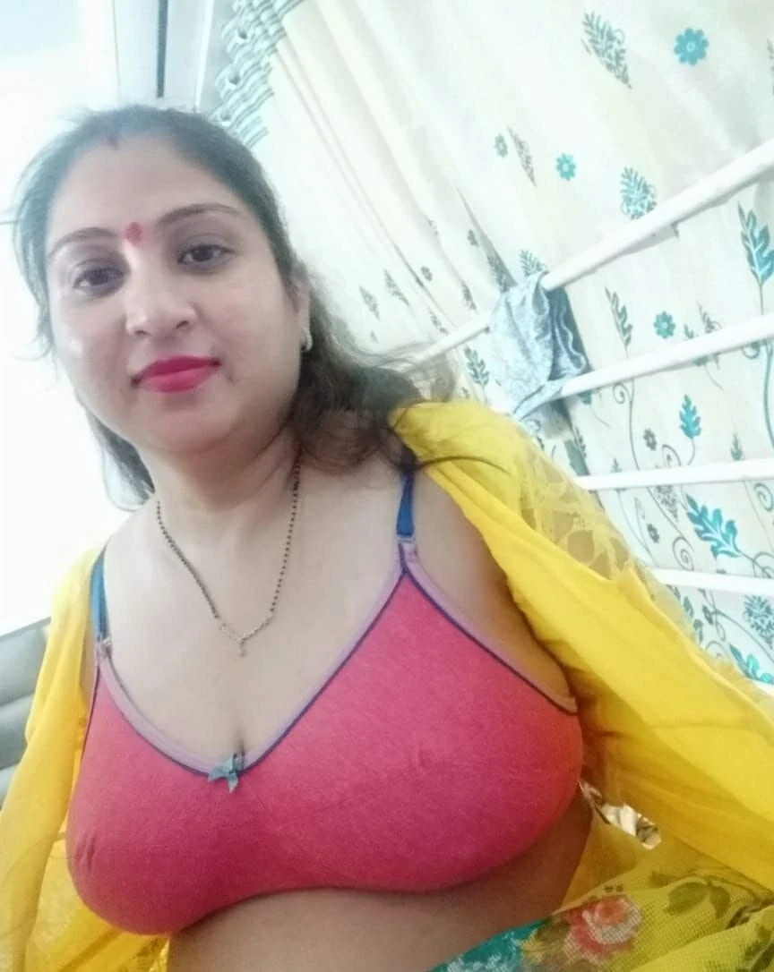 Desi bhabhi shweta #44