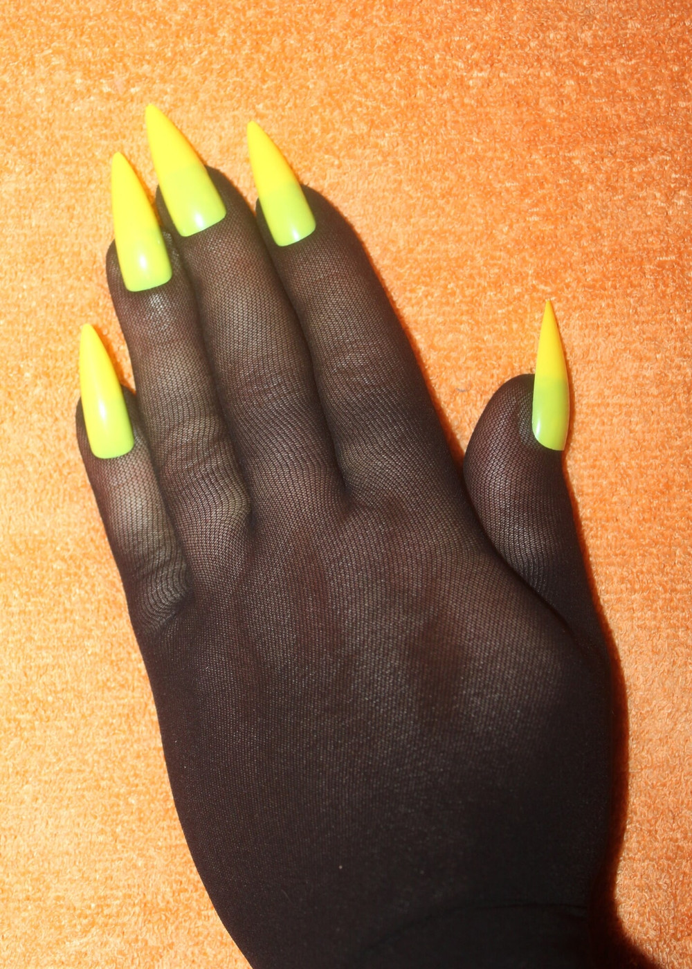 GLOVES WITH YELLOWS NAILS  #5