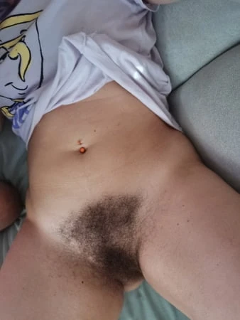 super hairy pussy         