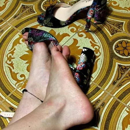 sexy high heels and feet         