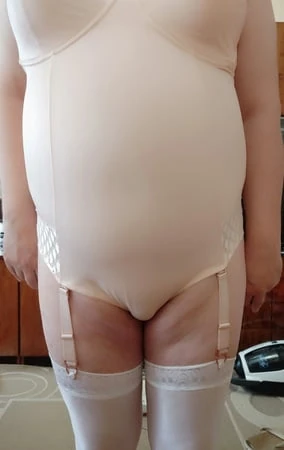 sissy aleksa posing in new white bodysuit and stockings         