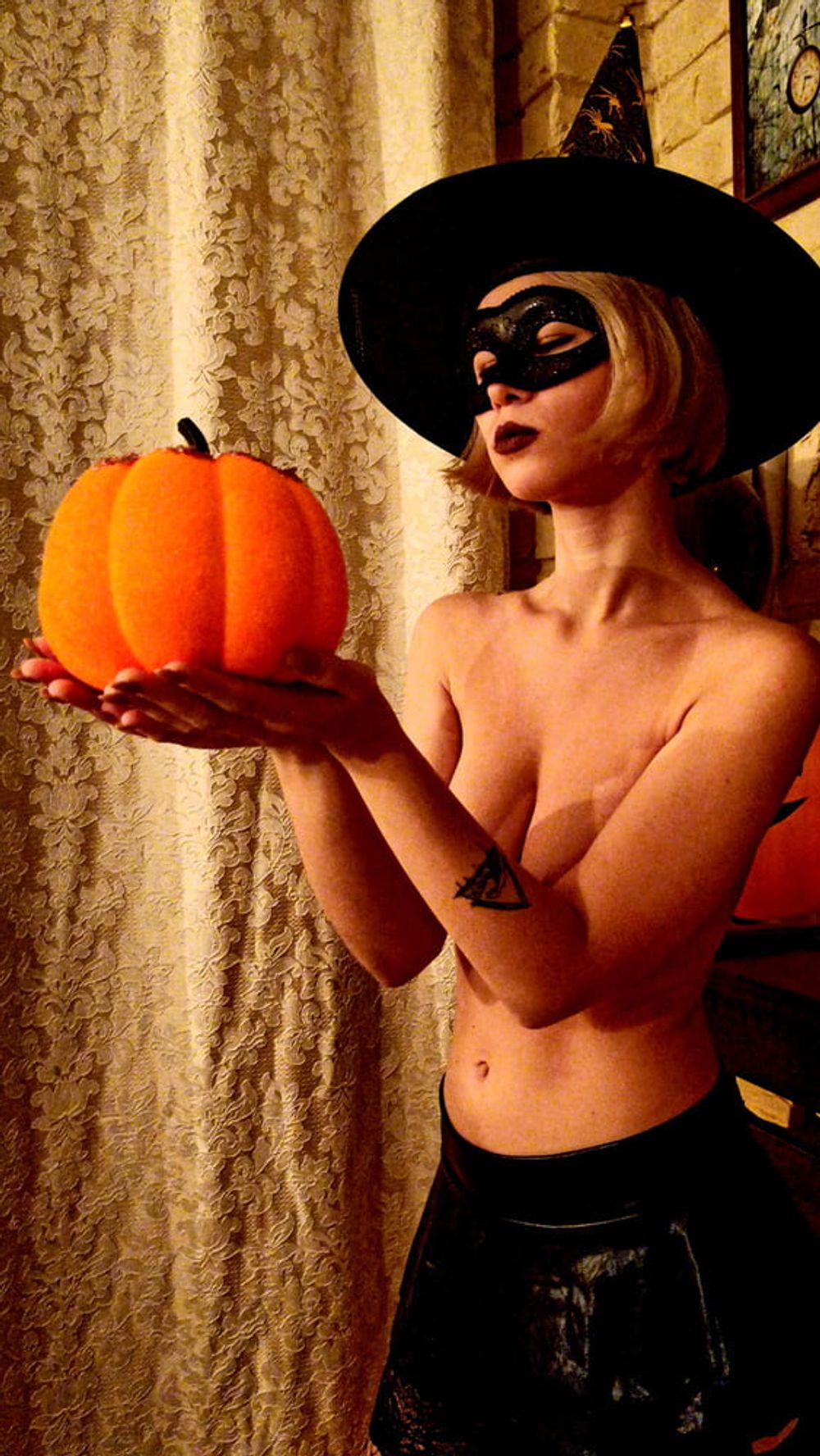 Halloween photoset #5