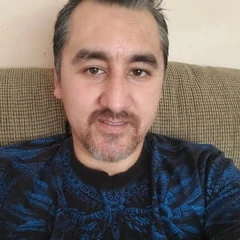 Solo en mi cuarto esperando ir ala playa y que pase lo pase 