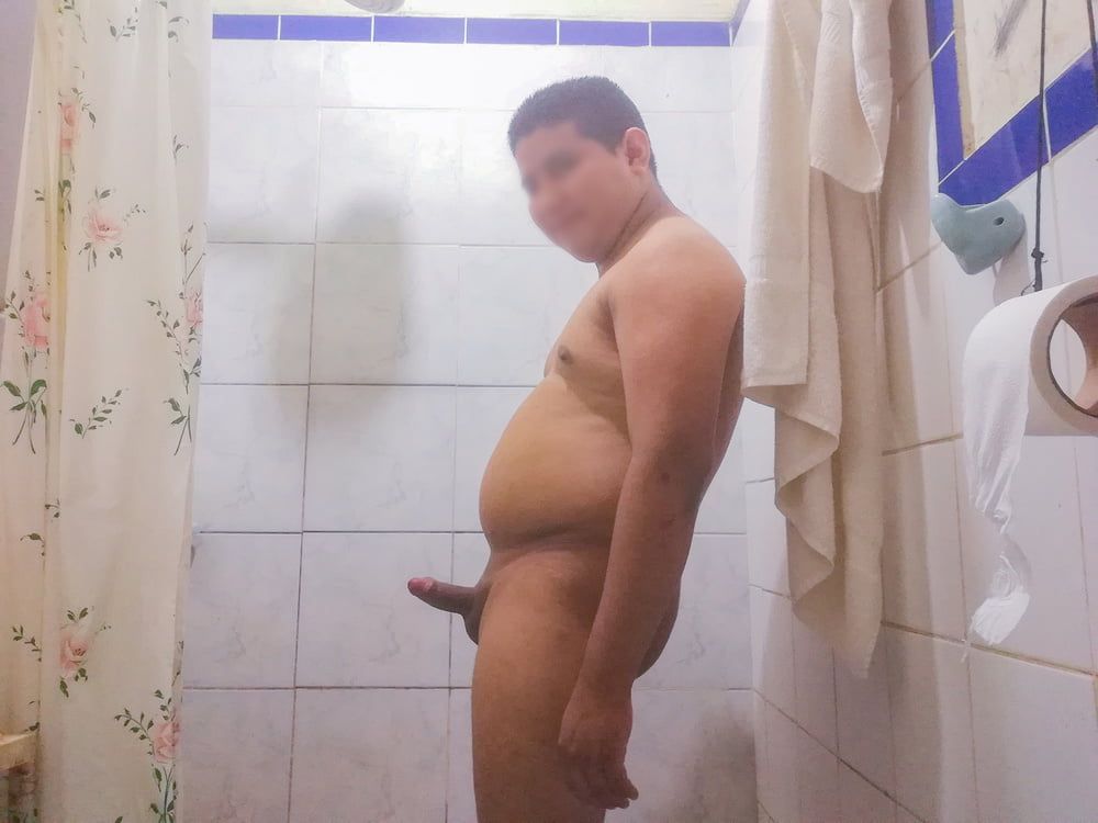 Gordito Sexy (Bajo la Ducha) 2 #4