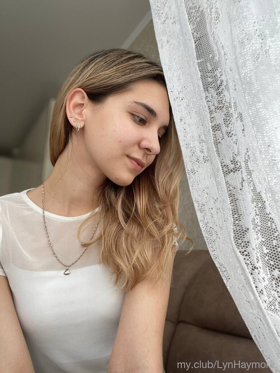 Cassandra Free Photos #21