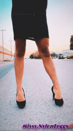 Missy Nylon Leggs 💋