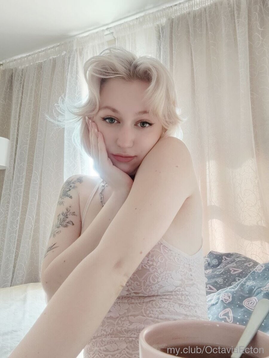 Leila  Free Photos #41