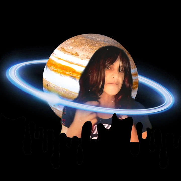 If your day is dull fill it with colour xx 8