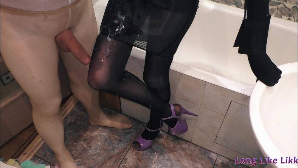 Mega cumshot on black skirt 