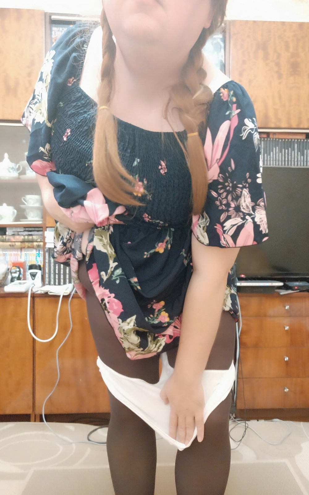 Sissy Aleksa wears a dress with flowers #12
